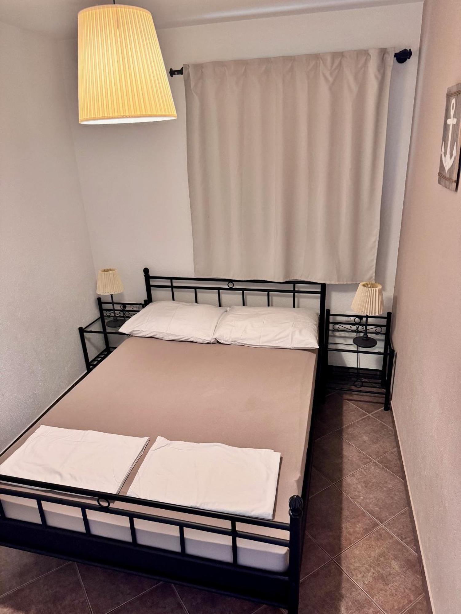 Apartment Nanito Трогір Екстер'єр фото